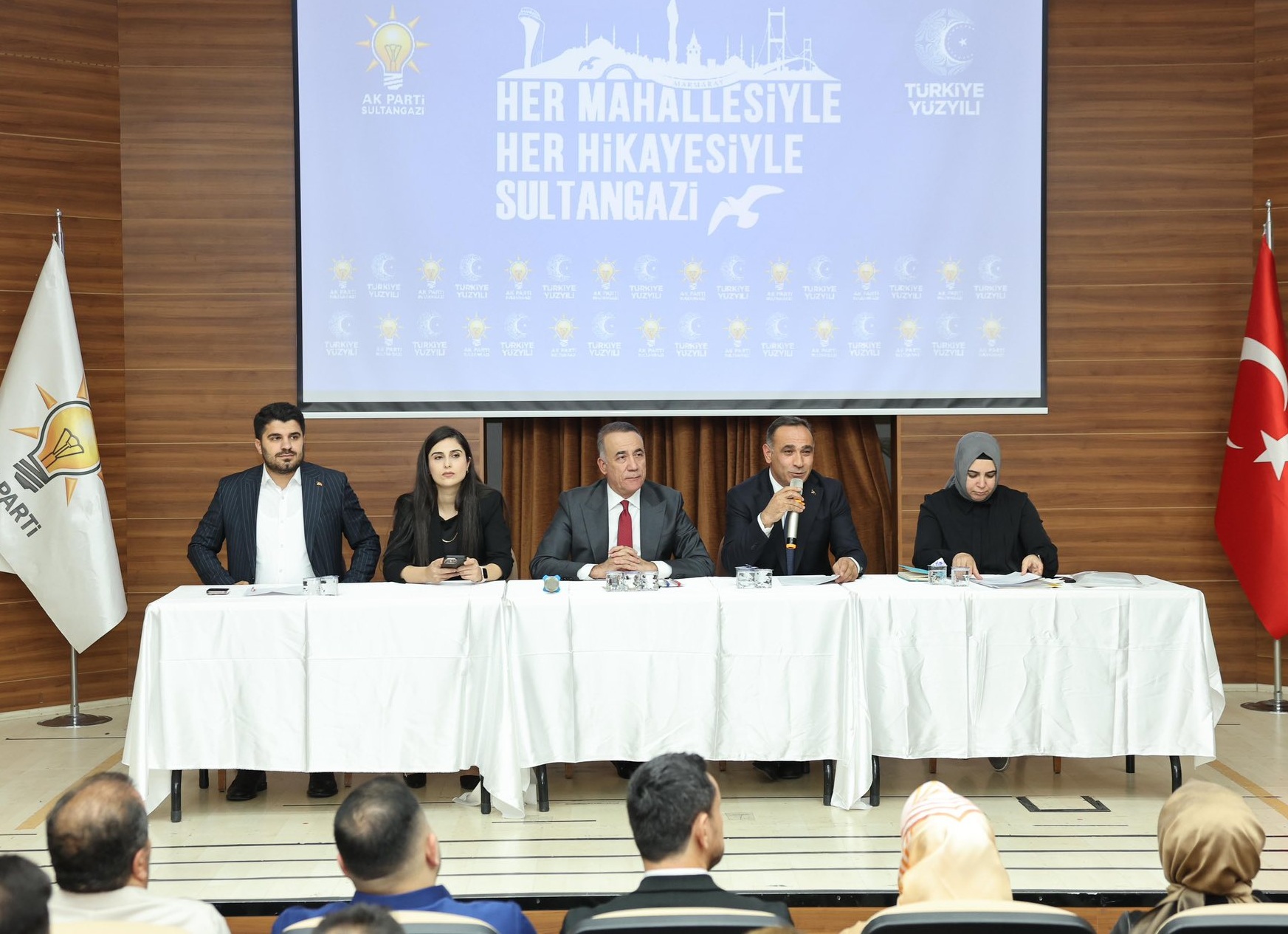 YEREL YÖNETİM GÜNDEMLİ TOPLANTI