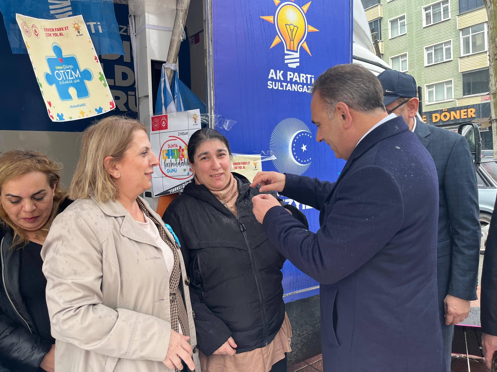 OTİZM FARKNDALIK PROGRAMI