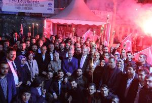 Ak Parti İlçe Teşkilatın'dan Fener alayı