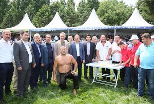  8.Geleneksel Yağlı Güreşleri Programı