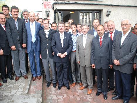 SN.İDRİS NAİM ŞAHİN İLÇE TEŞKİLATIMIZI ZİYARET ETTİ.